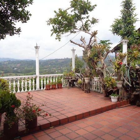 Hostal Loco Locombia San Agustín Exterior photo