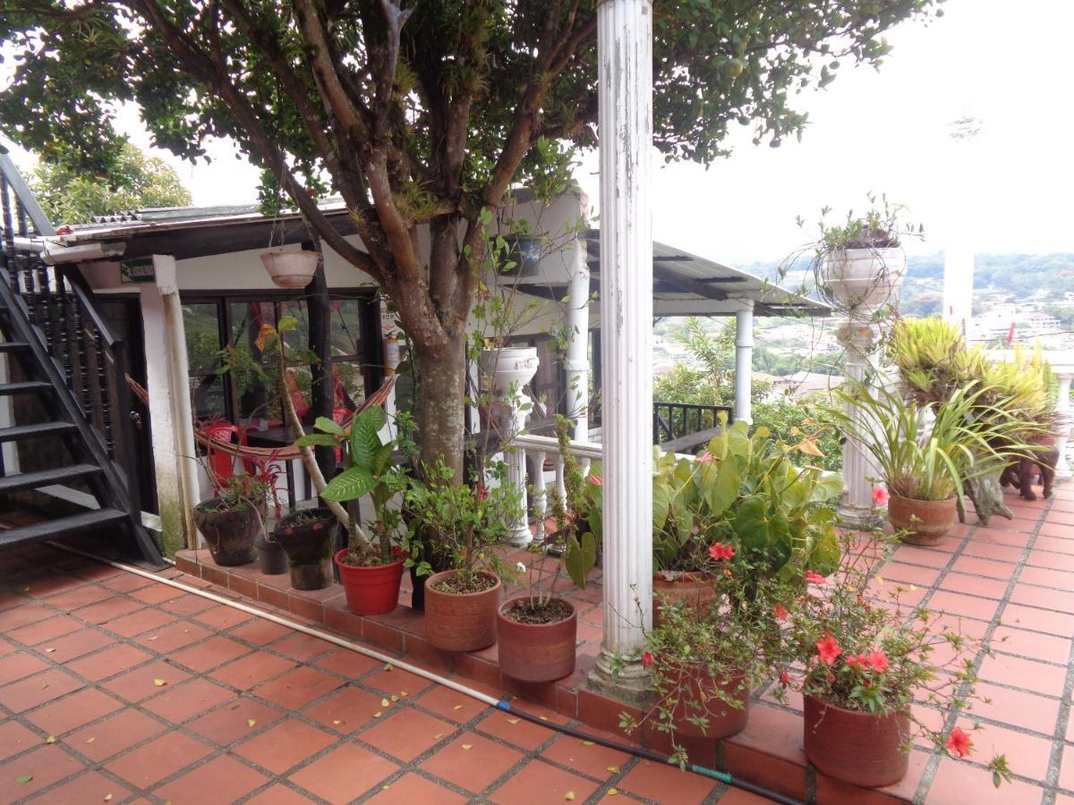 Hostal Loco Locombia San Agustín Exterior photo